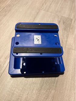 Rc car stand