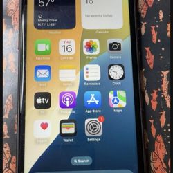 iPhone 11 Unlocked 64 gb
