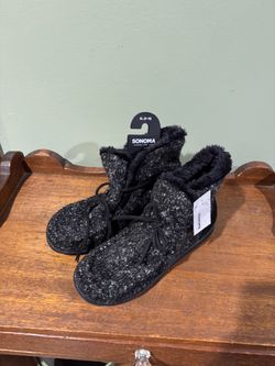 New Sonoma black slippers 9-10