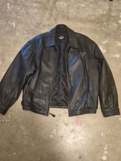 Medium Dockers leather jacket