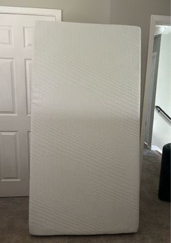 Twin mattress