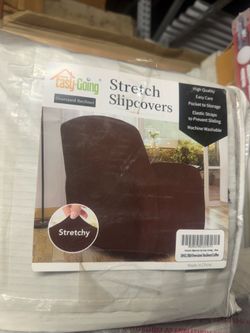One set only   Caffe color. Only $40 nom tax this is for one sofa. We take Zelle or cash we locate in hesperia    Easy-Going 4 Pieces Oversized Reclin
