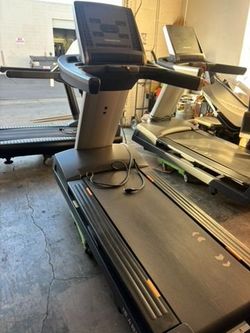 Freemotion 10.7 Reflex Treadmill (Delivery Included