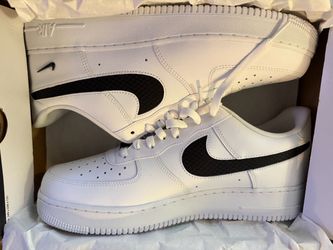 Brand New  Nike Air Force 1 07 LV8