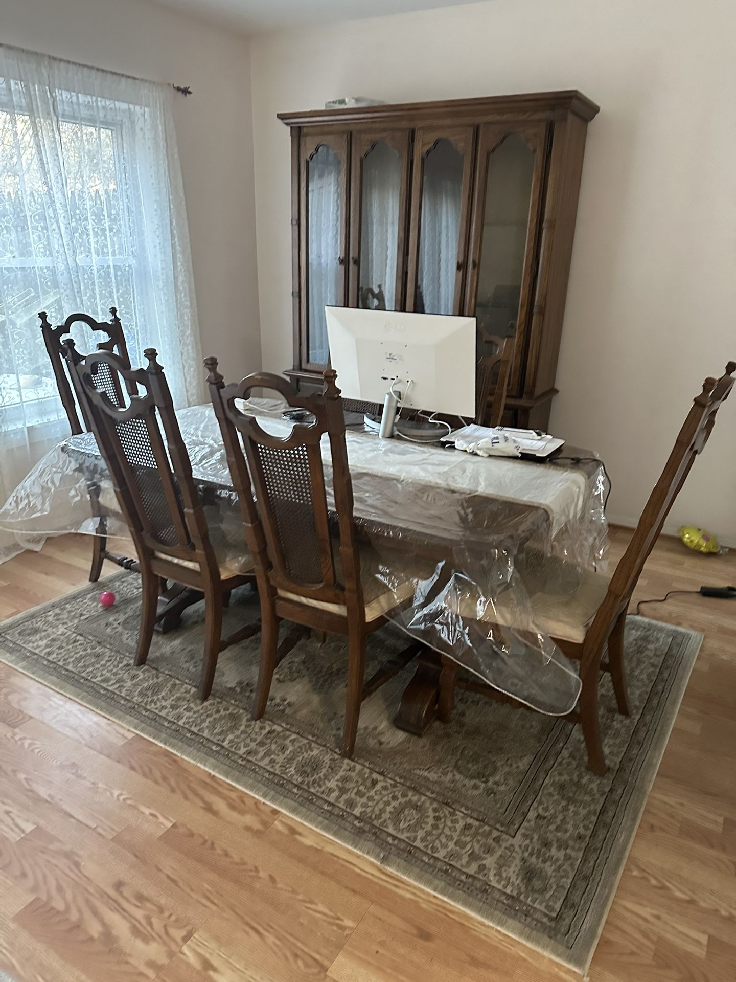 Dining table For 6 and 8 Person