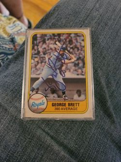 91 Fleer George Brett, Autographed Card.