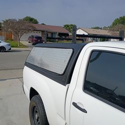 Toyota Tacoma Leer Camper Shell 