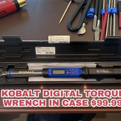 KOBALT DIGITAL TORQUE WRENCH IN CASE