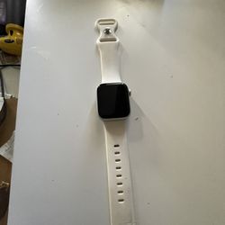 apple watch se second gen 40mm