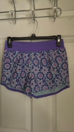 Lululemon sz 4
