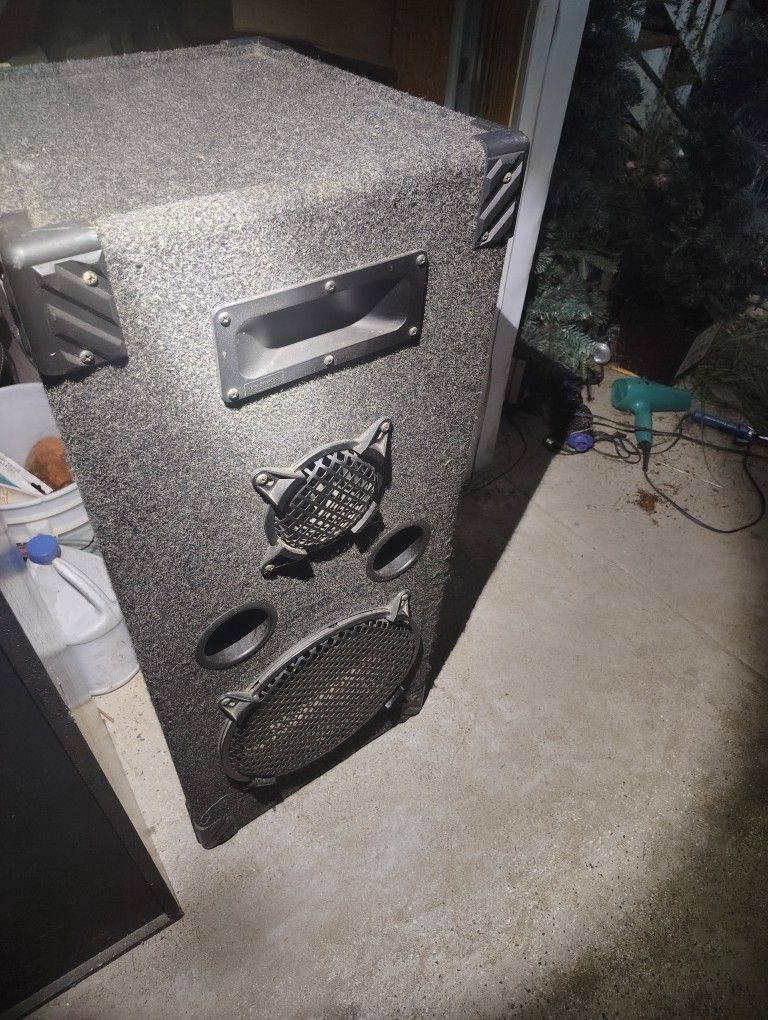 Speakers 2
