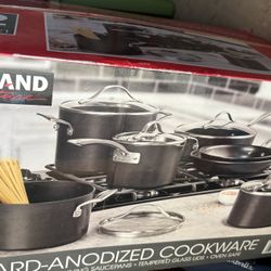 Cookware  12 Piece (Kirkland) 