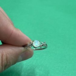 Sterling Silver Opal Ring 