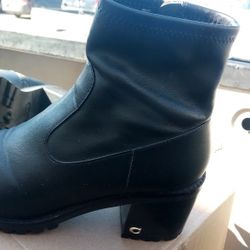 Coach Boots 6 