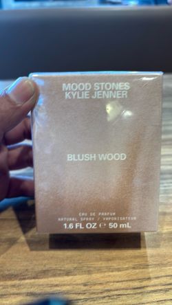Mood stones by Kylie Jenner