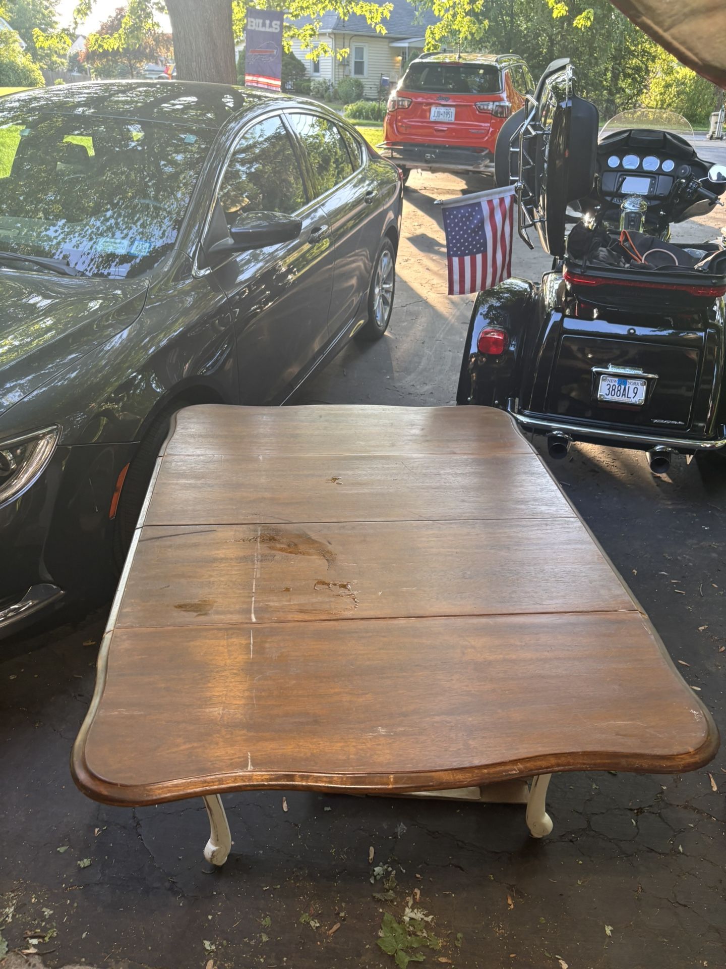 Drop leaf Table