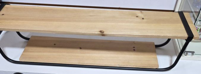 Hanging shelf, 29" x 6" x 6", PLEASE READ DESCRIPTION
