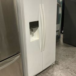 Side By Side Refrigerator