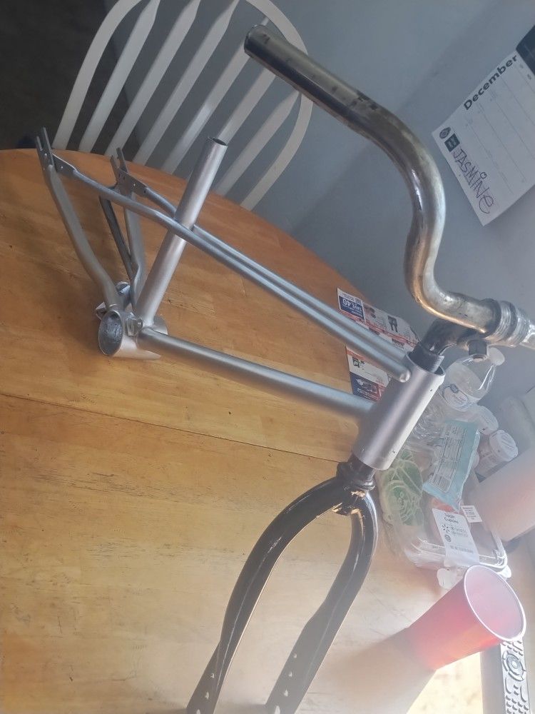 Schwinn 16 Inch Lowrider Pixie