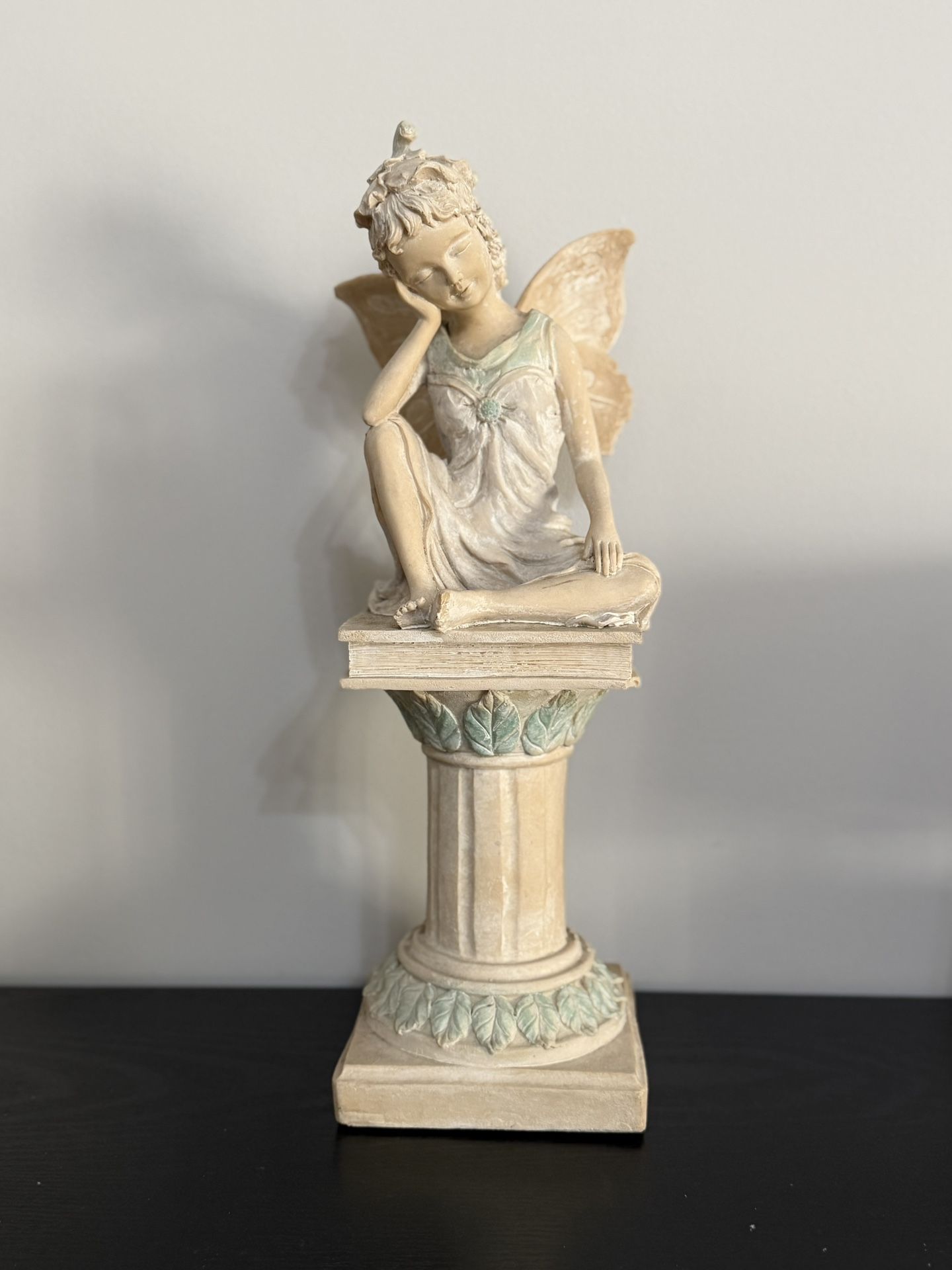 Angel Statue 