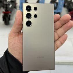 Galaxy S24 Ultra 5G Unlocked 256GB! Finance For $50 Down Payment!!