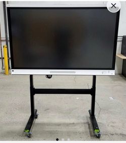 Smart  board   No  stand   No vomputer
