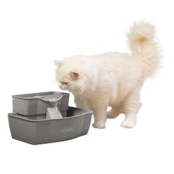 PetSafe Drinkwell Multi-Tier Plastic Dog & Cat Fountain