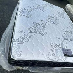 Deluxe Brand Queen Size Mattress Set
