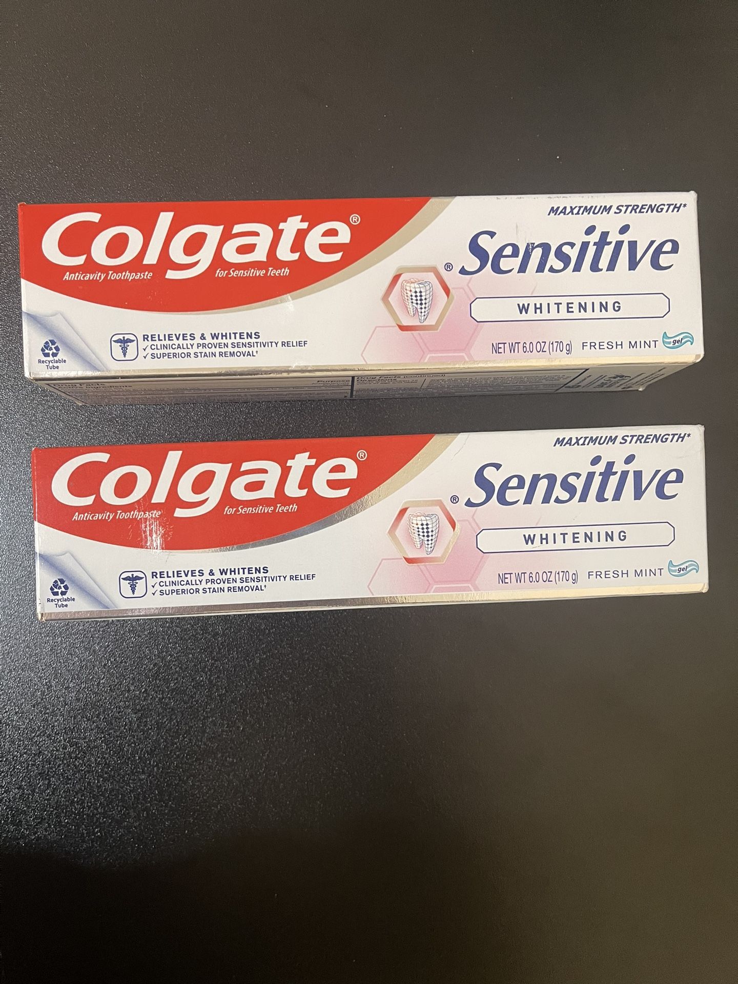 2Pack Colgate Sensitive Whitening Toothpaste, Mint, 6 oz Tube