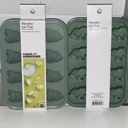 Ice Trays With Lids - All 3 For 4