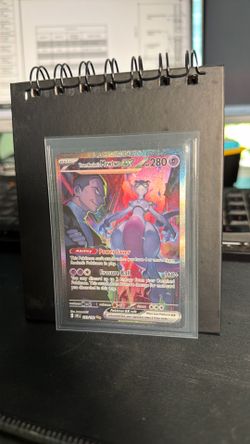 Team Rocket’s Mewtwo ex 231/182