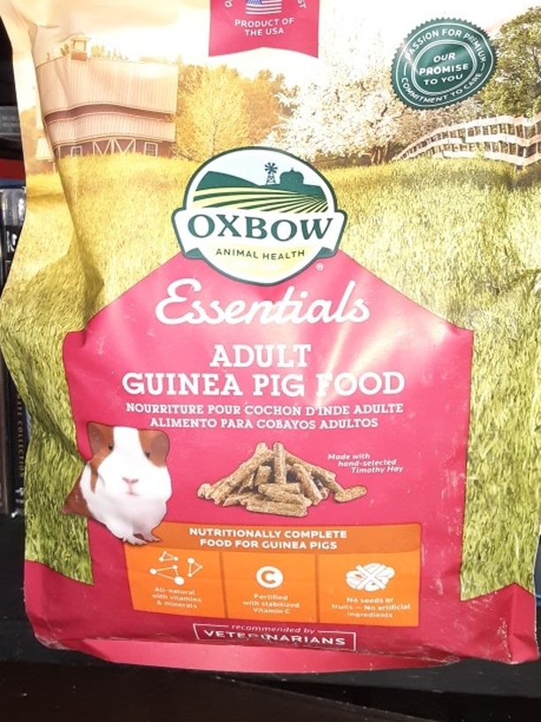 New Unopened Bag Of Guinea Pig Food