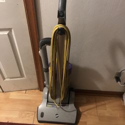 Commercial Vacuum pro Team