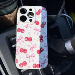 Brand new iPhone 16 pro case I bought the wrong one I paid 15 I’m asking 10