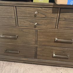 Ashley’s  Furniture 