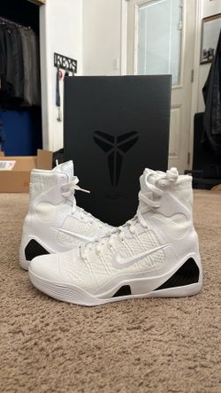 Kobe IV Elite Protro white