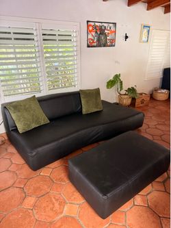 B&B Italian leather couch