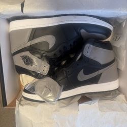 Air Jordan 1 Retro Hi “Shadow”