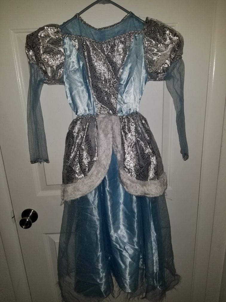 Girls Princess Cinderella dress size medium 7/8
