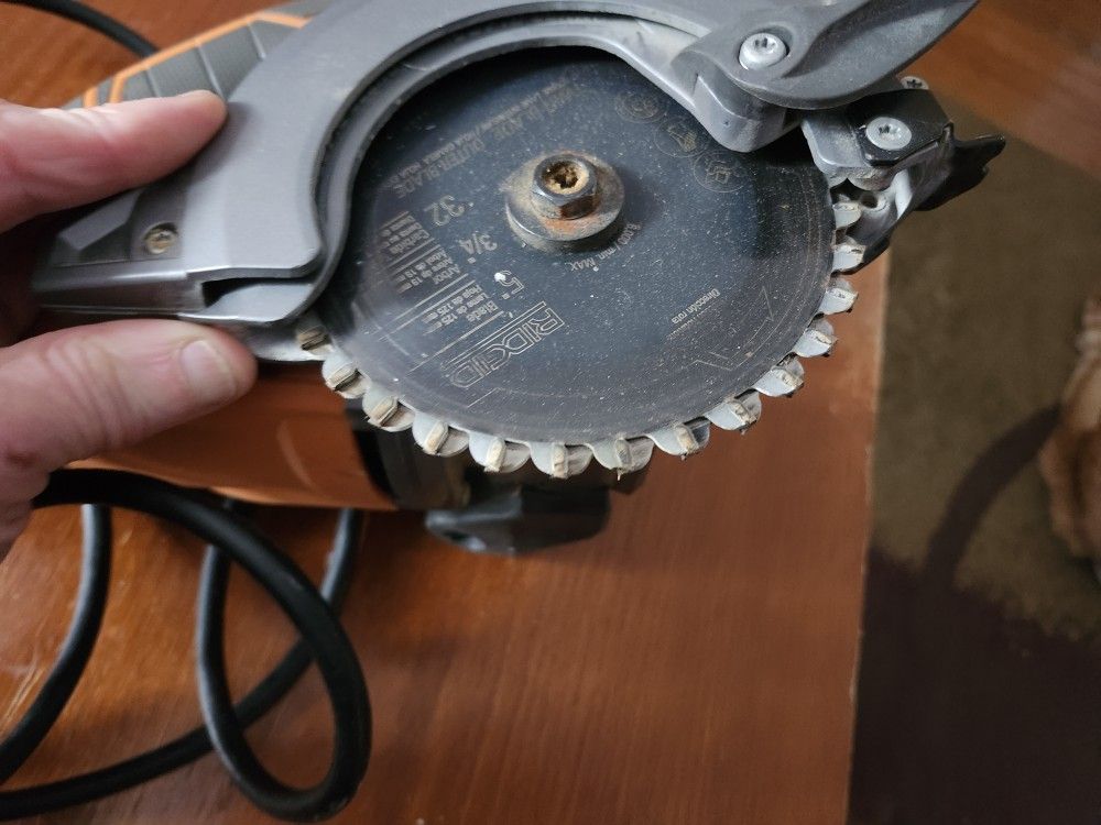 Ridgid Saw