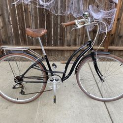 Style Bicycle 15”Frame/ 7 ⚙️/ 700 Wheels