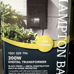 Low-Voltage 300-Watt Landscape Lightin Transformer with Dusk to Dawn Sensor