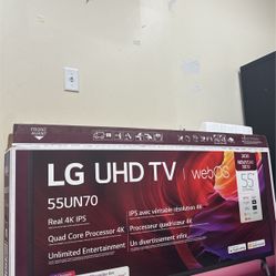 Hitachi TV 50 INCH (couple Years Old. READ DESCRIPTION)