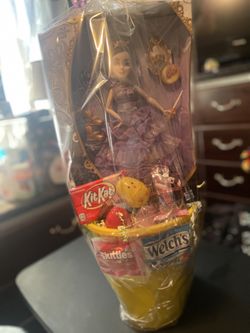 Mal Descendants Easter Basket