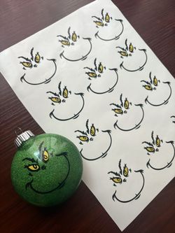 Grinch Face Sticker