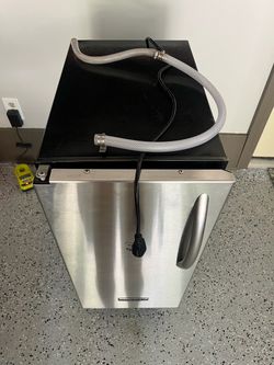 Under counter ice maker (sold as is)