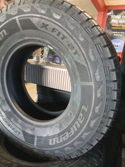 New set of tires 315 70 17
