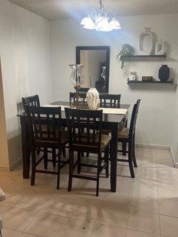 Dinning table with 6 chairs