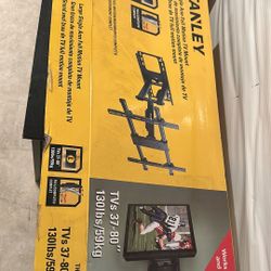 Large Single Arm Full Motion Tv Mount 37-80”