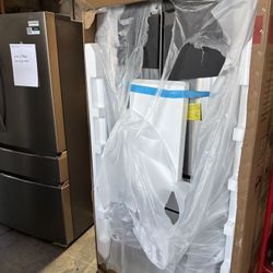 GE Profile - 28.7 Cu. Ft. 4-Door French Door Smart Refrigerator with Dual-Dispense AutoFill Pitcher - Stainless Steel Model: PGE29BYTFS